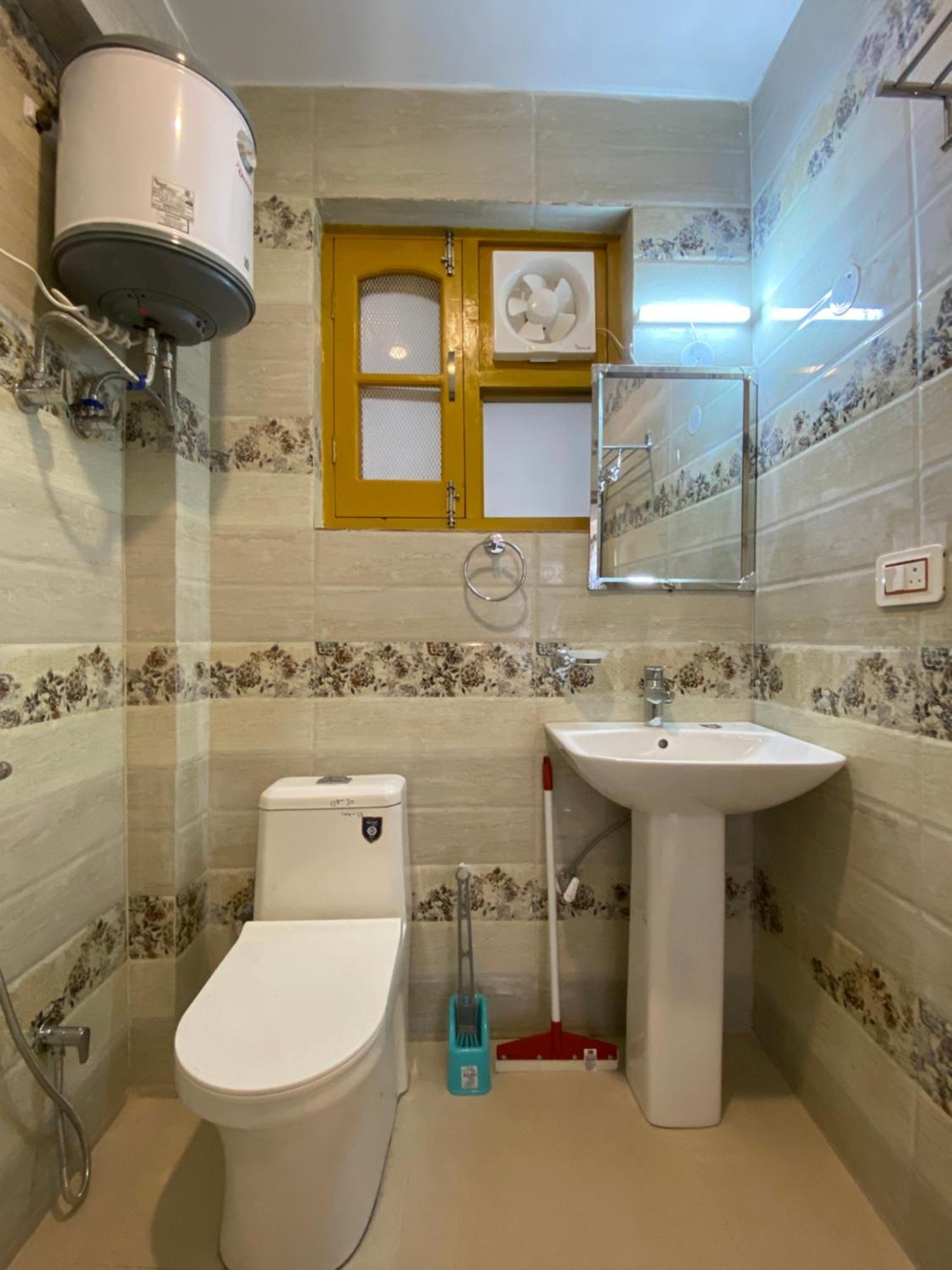 Redeem Cafe & Homestay McLeod Ganj Esterno foto